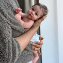 Oliver Niño - Bebé Realista de Silicona Extremadamente Flexible | 53cm - 2.700kg